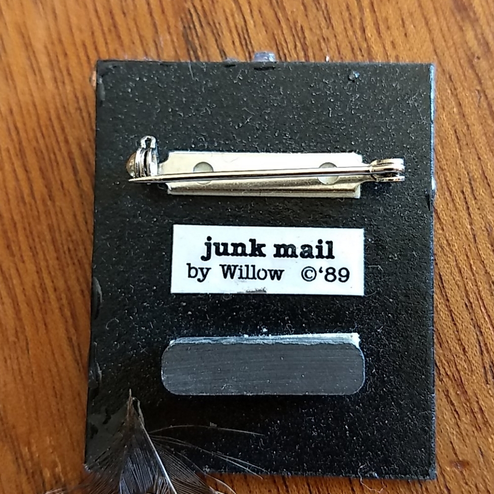 Mixed Media Pin - Picture 2 of 3